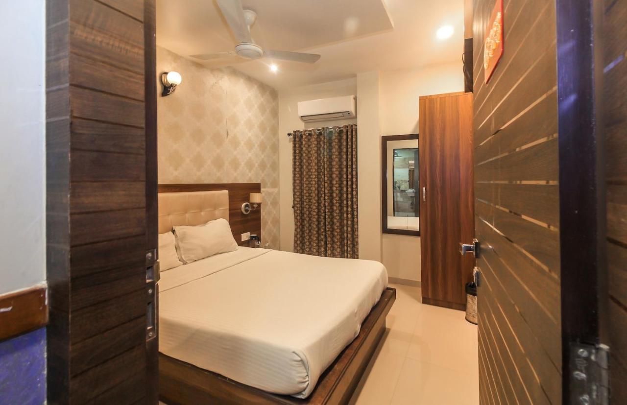 Hygienic Hotel Liberty Plaza Mumbai Eksteriør bilde